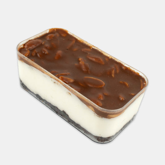 Yer Fıstıklı Karamelli (Snickers) Cup Tatlı – 1 Kutu (8 Adet)