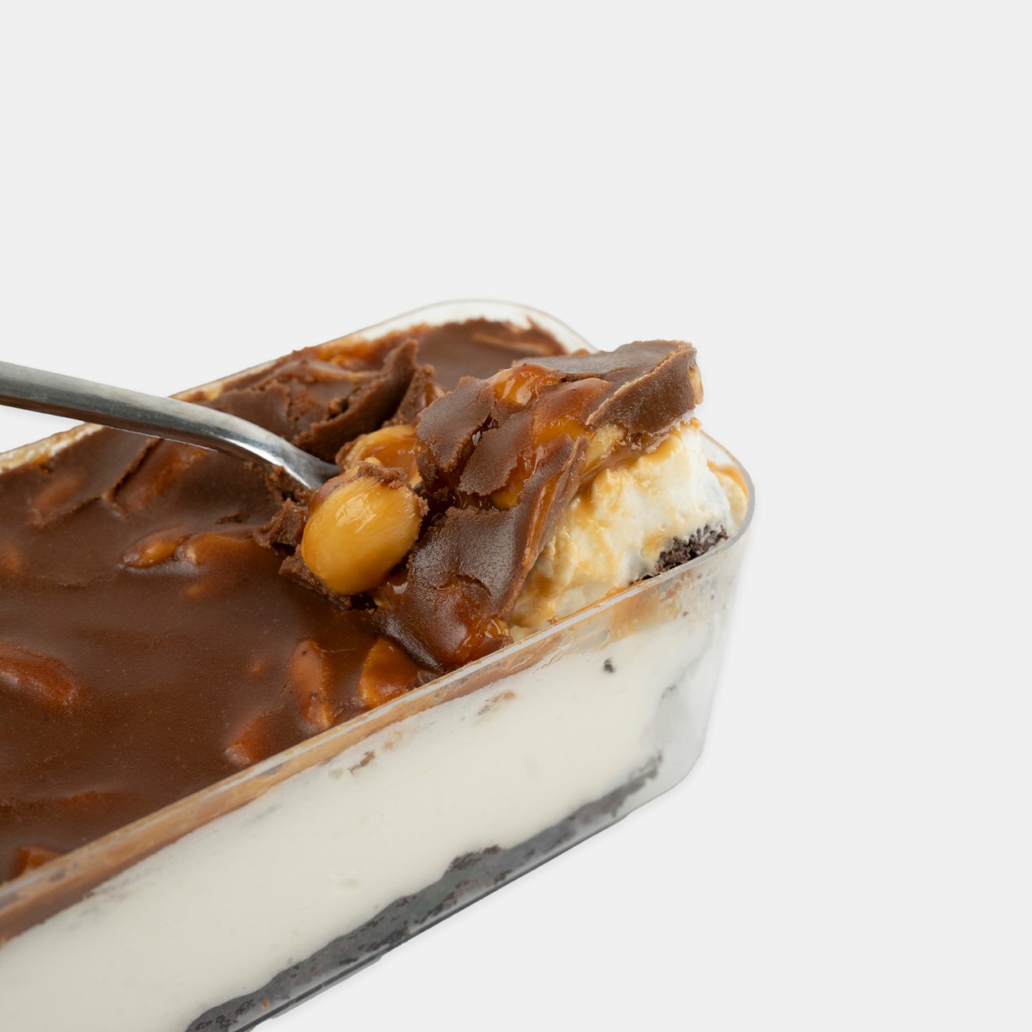 Yer Fıstıklı Karamelli (Snickers) Cup Tatlı – 1 Kutu (8 Adet)