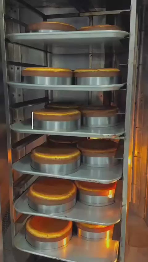 San Sebastian Cheesecake – 1 Kutu (  12 Adet )