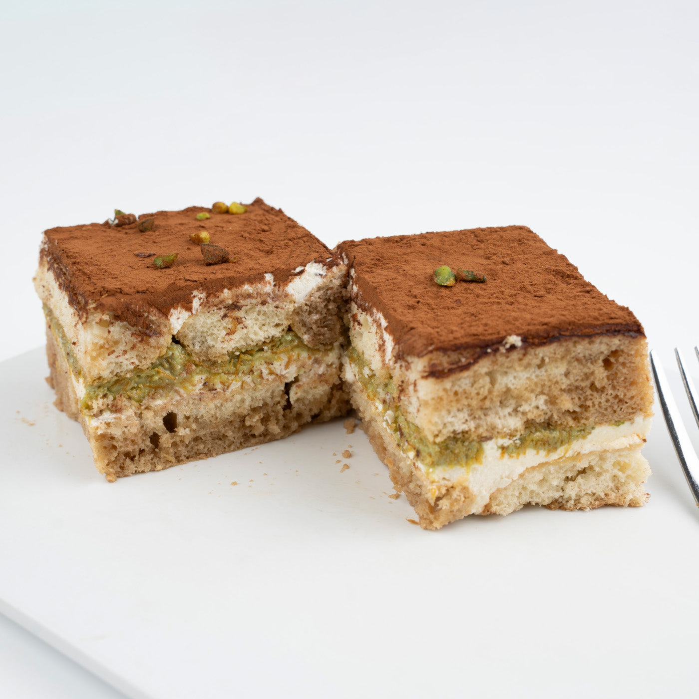 Fıstıklı Mono Tiramisu 1 Kutu ( 9 Adet )